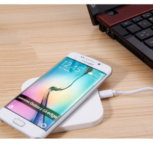 #W-HC07, Wireless Charger With 2 USB Output